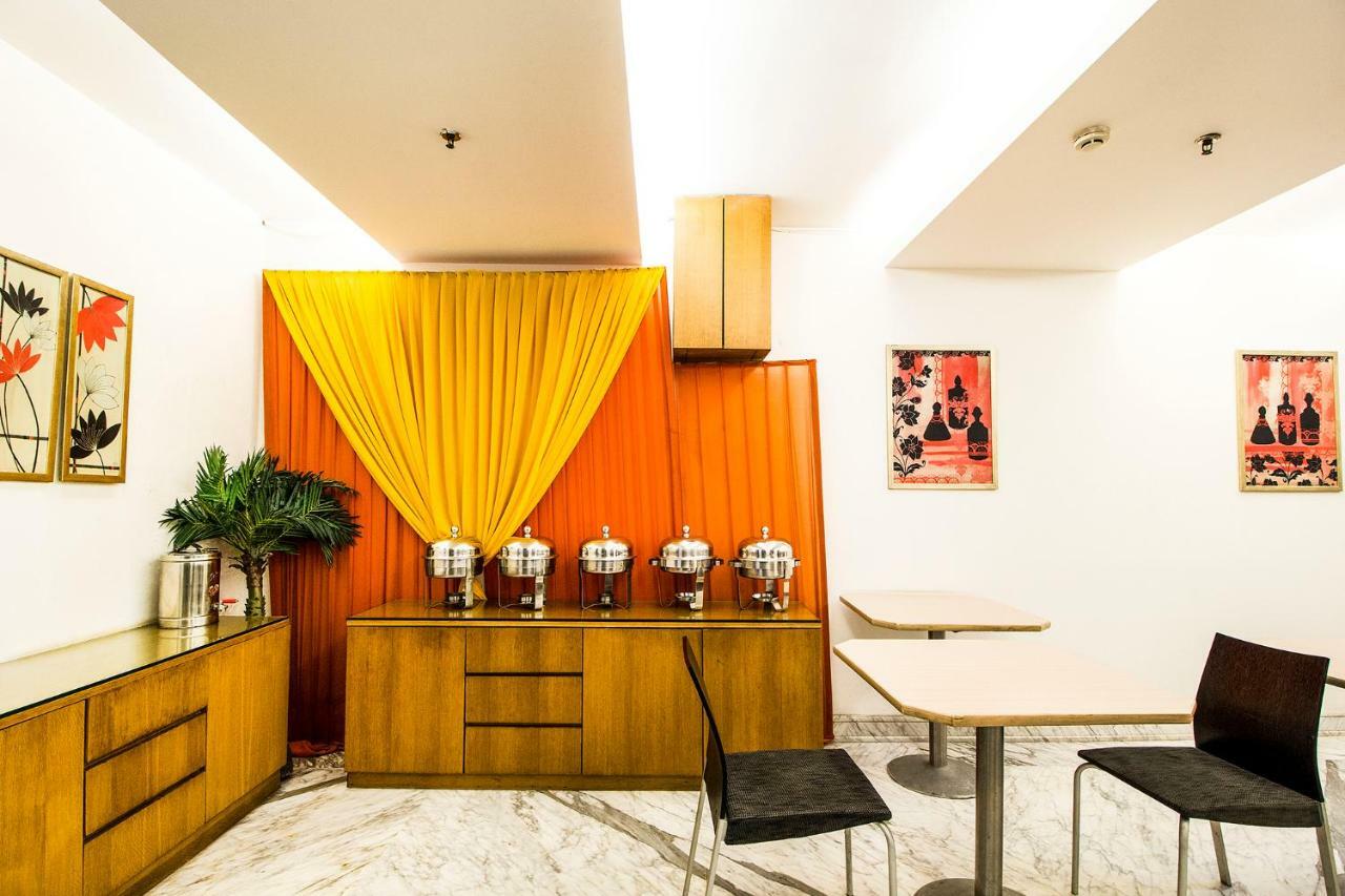 แฟบโฮเต็ล ราช ทรพร Hotel คูร์เคาน์ ภายนอก รูปภาพ