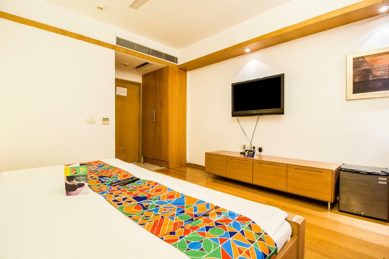 แฟบโฮเต็ล ราช ทรพร Hotel คูร์เคาน์ ภายนอก รูปภาพ
